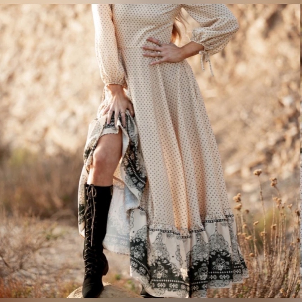 Joyfolie ADEL Dress in Pistachio Shell Print.size 8 - Picture 4 of 10